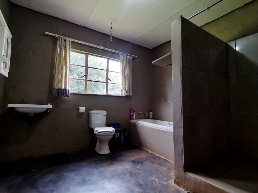 Commercial Property for Sale in Newcastle Rural KwaZulu-Natal