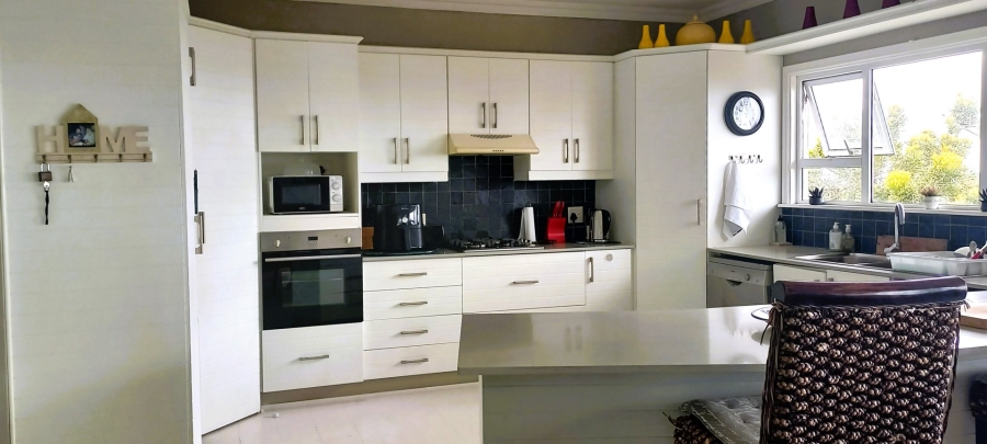 3 Bedroom Property for Sale in Shelly Beach KwaZulu-Natal