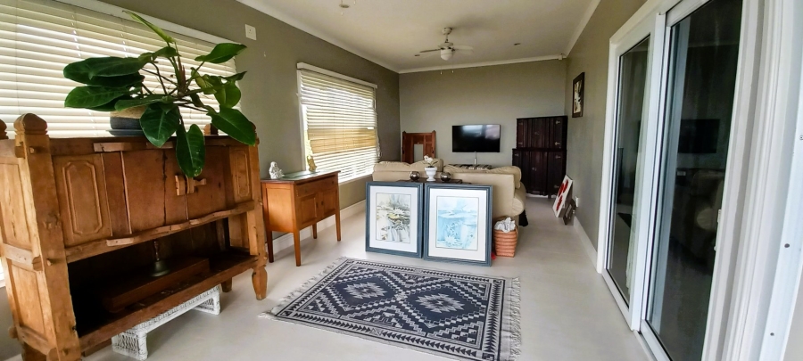 3 Bedroom Property for Sale in Shelly Beach KwaZulu-Natal