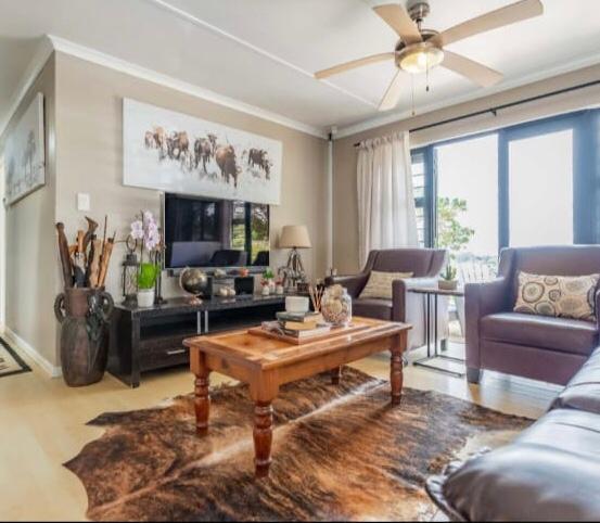 To Let 3 Bedroom Property for Rent in Crestview KwaZulu-Natal