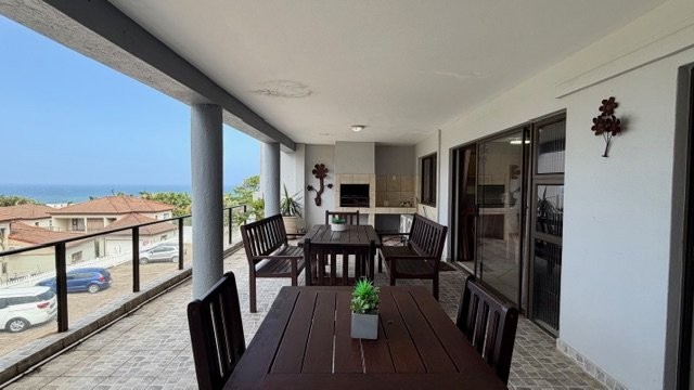 3 Bedroom Property for Sale in Uvongo KwaZulu-Natal