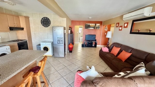 3 Bedroom Property for Sale in Uvongo KwaZulu-Natal