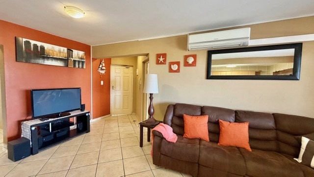 3 Bedroom Property for Sale in Uvongo KwaZulu-Natal