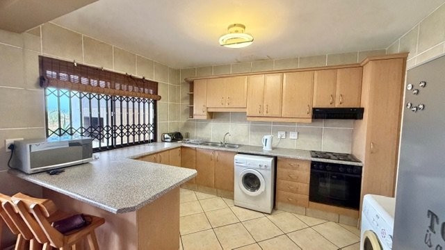 3 Bedroom Property for Sale in Uvongo KwaZulu-Natal