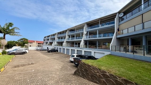 3 Bedroom Property for Sale in Uvongo KwaZulu-Natal