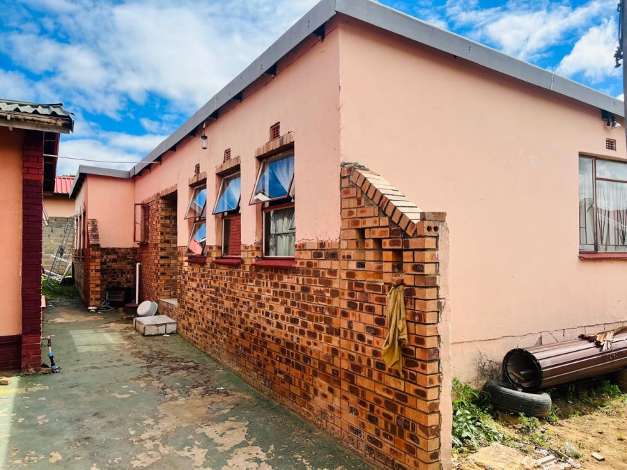 3 Bedroom Property for Sale in Ncandu Park KwaZulu-Natal
