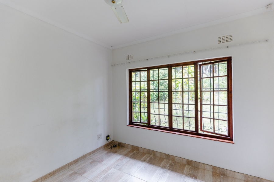 3 Bedroom Property for Sale in Umtentweni KwaZulu-Natal