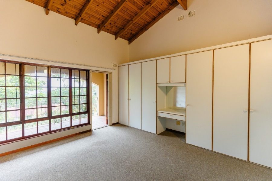 3 Bedroom Property for Sale in Umtentweni KwaZulu-Natal