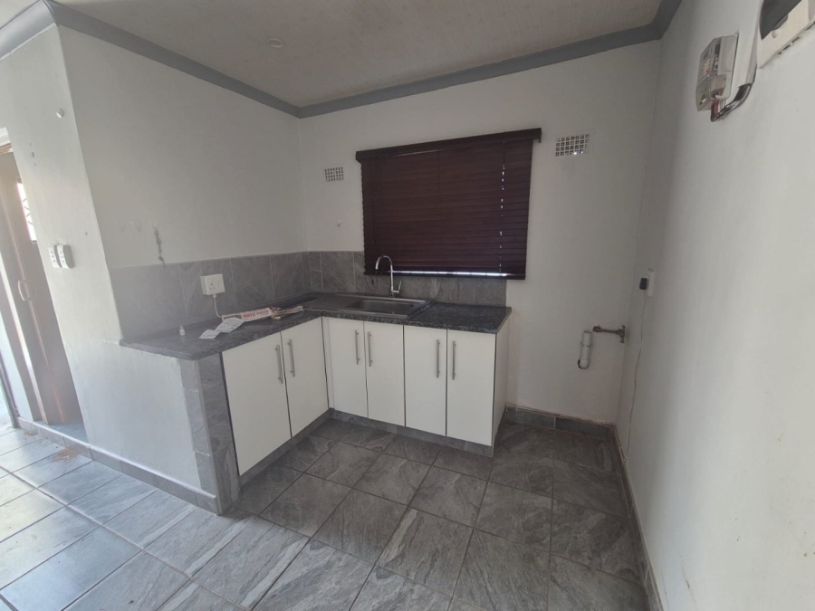 To Let 1 Bedroom Property for Rent in Merewent KwaZulu-Natal