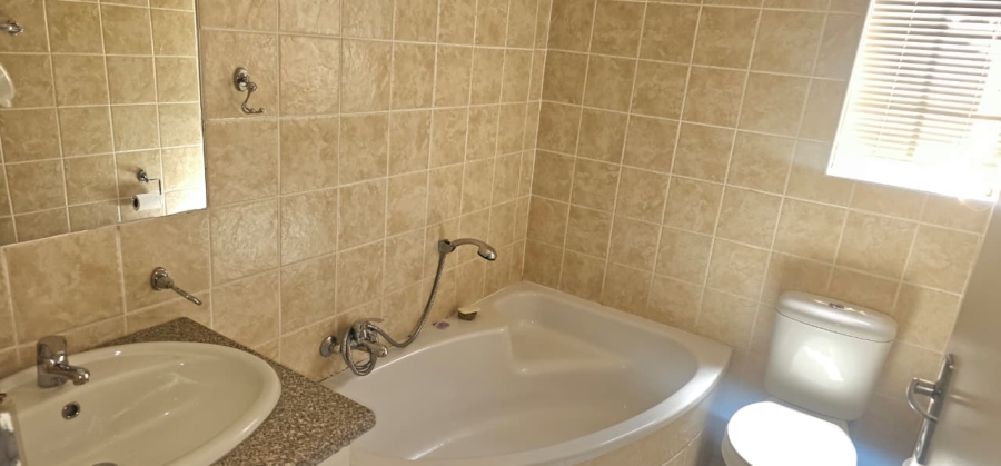 3 Bedroom Property for Sale in Huttenheights KwaZulu-Natal