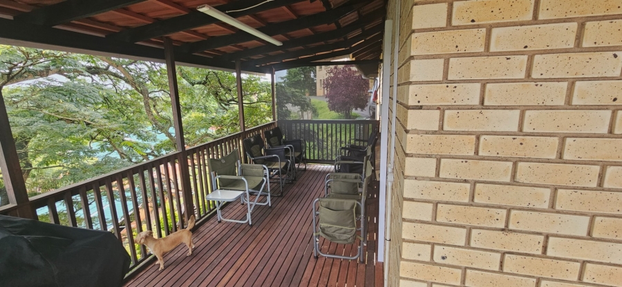 4 Bedroom Property for Sale in Doonside KwaZulu-Natal