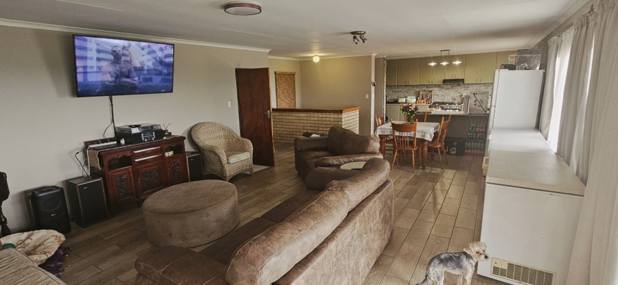 4 Bedroom Property for Sale in Doonside KwaZulu-Natal