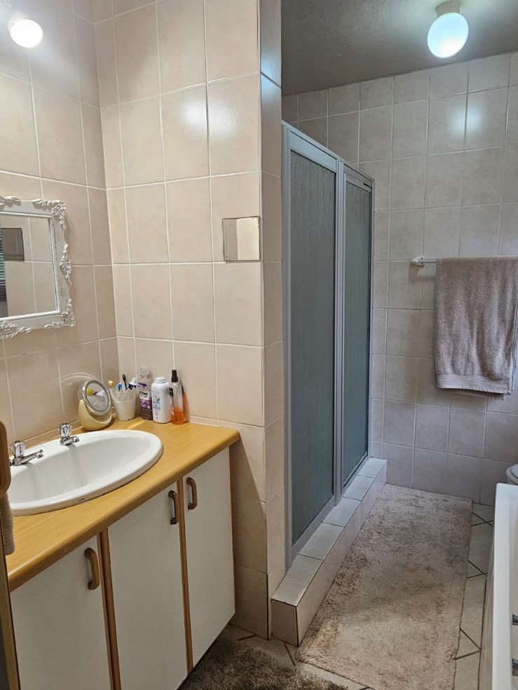 4 Bedroom Property for Sale in Doonside KwaZulu-Natal