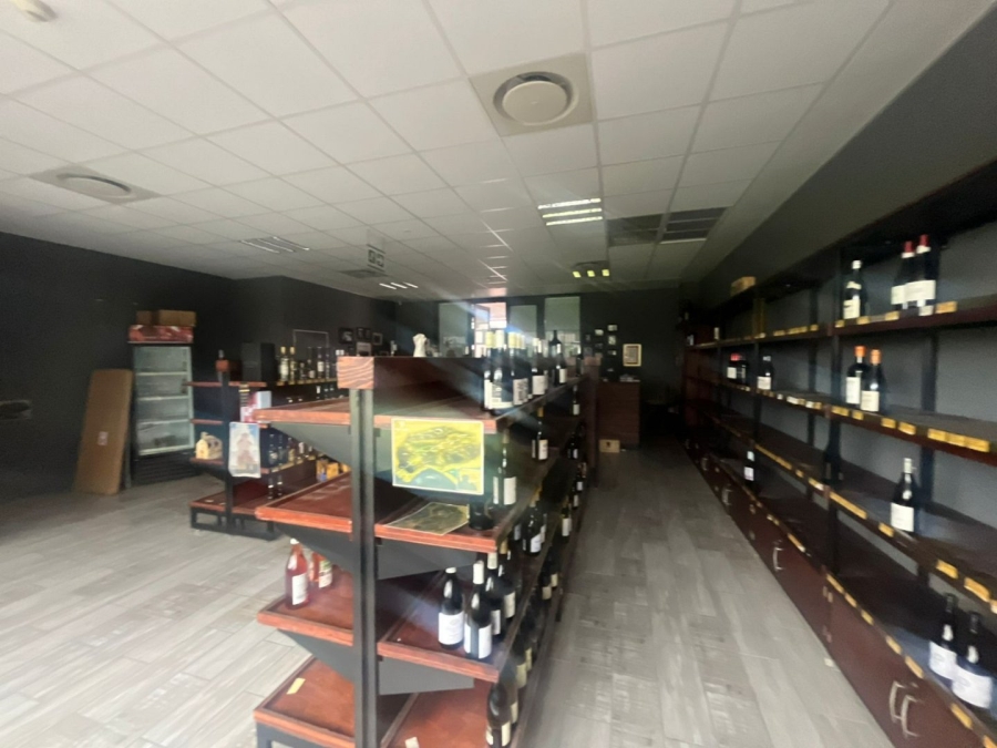 To Let commercial Property for Rent in Umhlanga Ridge KwaZulu-Natal