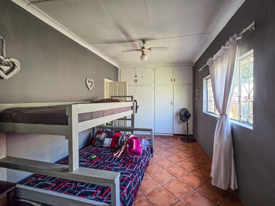 3 Bedroom Property for Sale in Uvongo KwaZulu-Natal