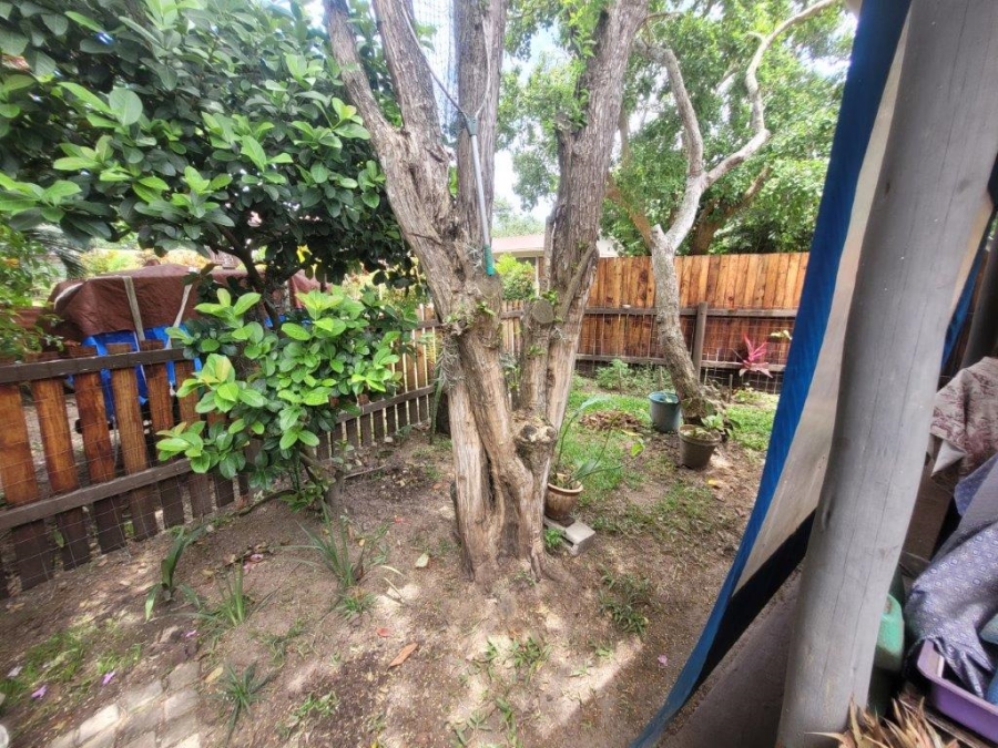 2 Bedroom Property for Sale in Hibberdene KwaZulu-Natal