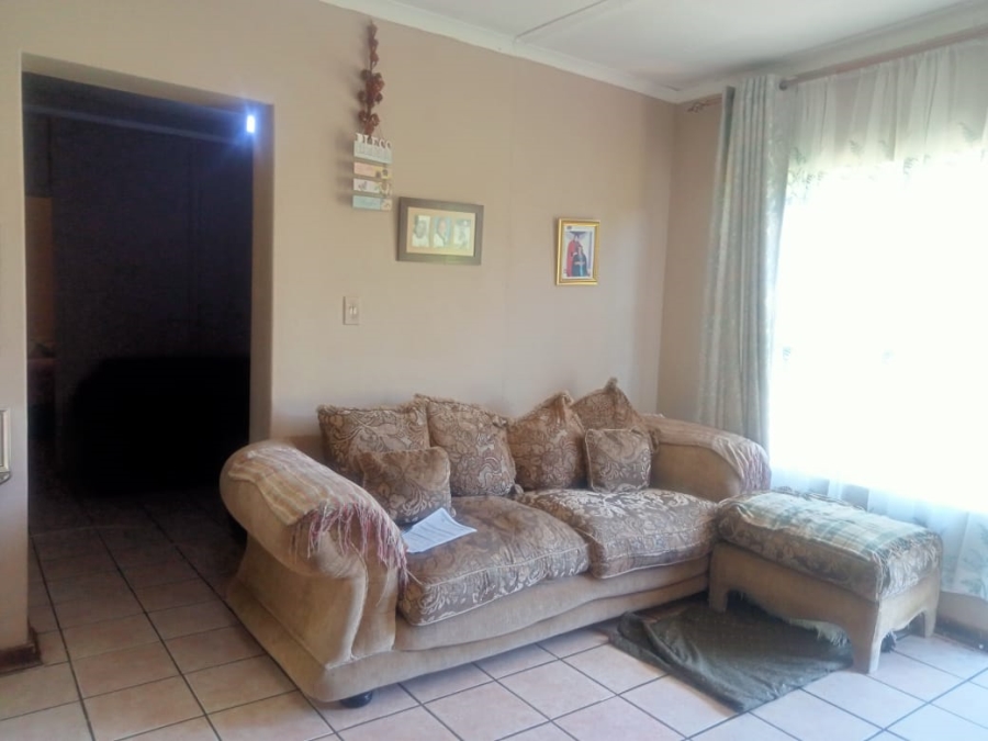 4 Bedroom Property for Sale in Ncandu Park KwaZulu-Natal
