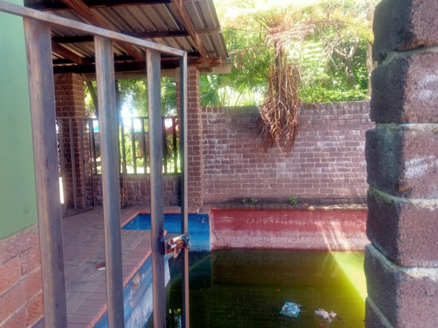 4 Bedroom Property for Sale in Ncandu Park KwaZulu-Natal