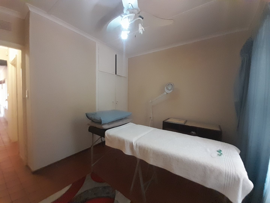 4 Bedroom Property for Sale in Glen Hills KwaZulu-Natal