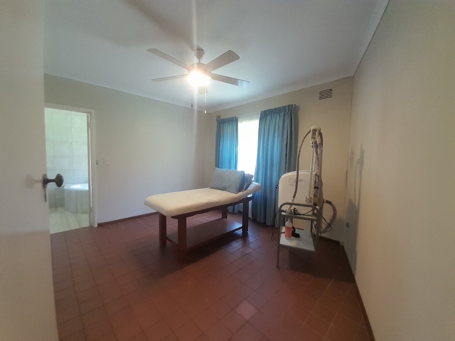 4 Bedroom Property for Sale in Glen Hills KwaZulu-Natal