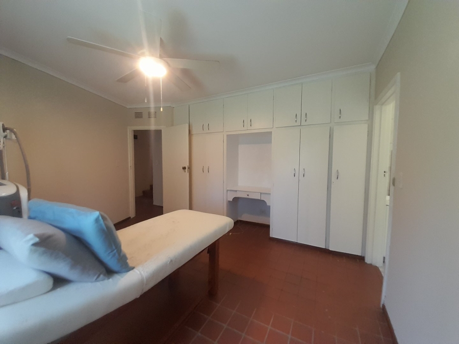 4 Bedroom Property for Sale in Glen Hills KwaZulu-Natal