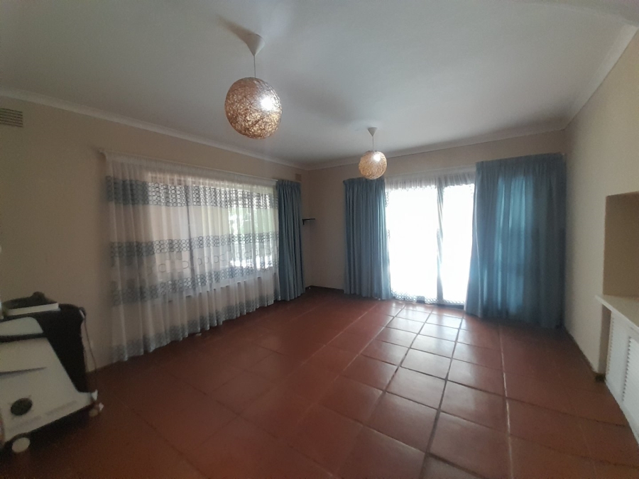 4 Bedroom Property for Sale in Glen Hills KwaZulu-Natal
