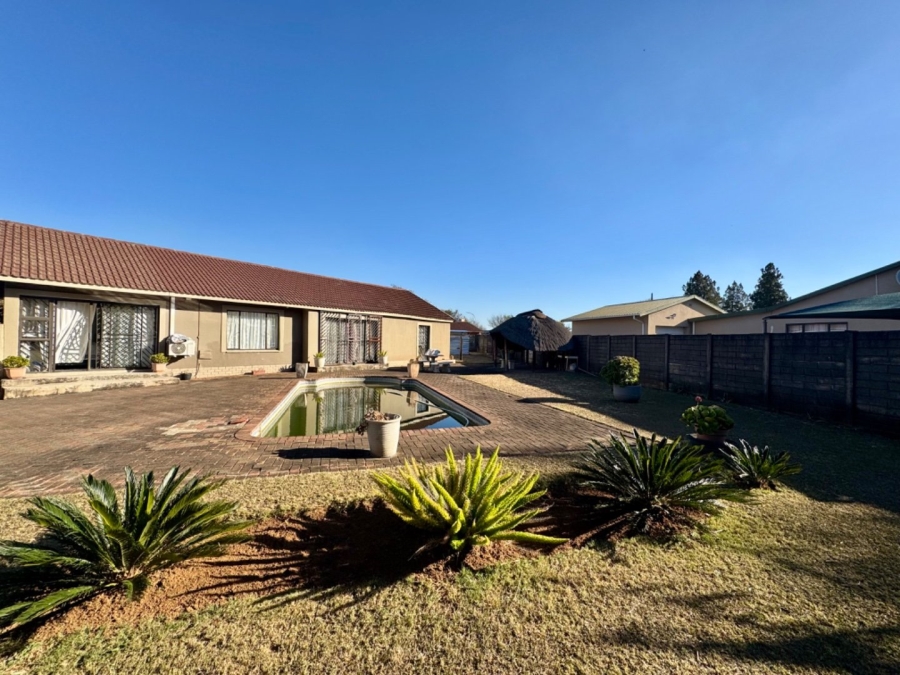 3 Bedroom Property for Sale in Amiel Park KwaZulu-Natal