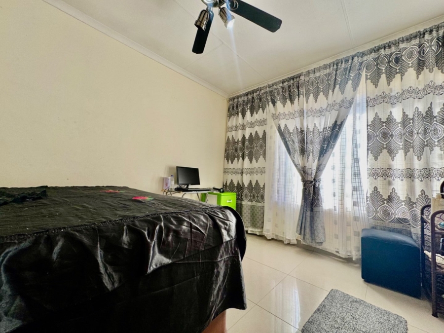 3 Bedroom Property for Sale in Amiel Park KwaZulu-Natal