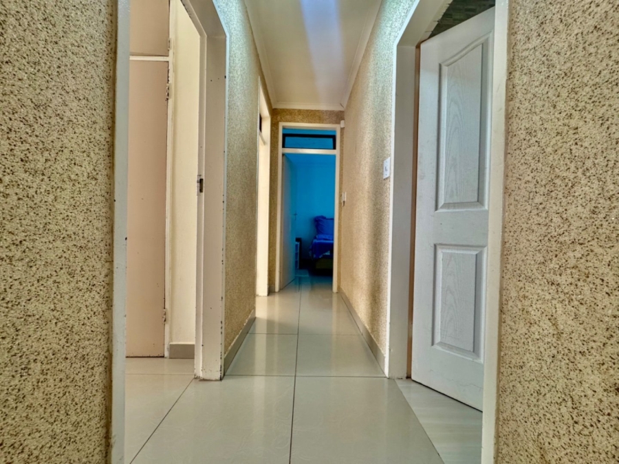 3 Bedroom Property for Sale in Amiel Park KwaZulu-Natal