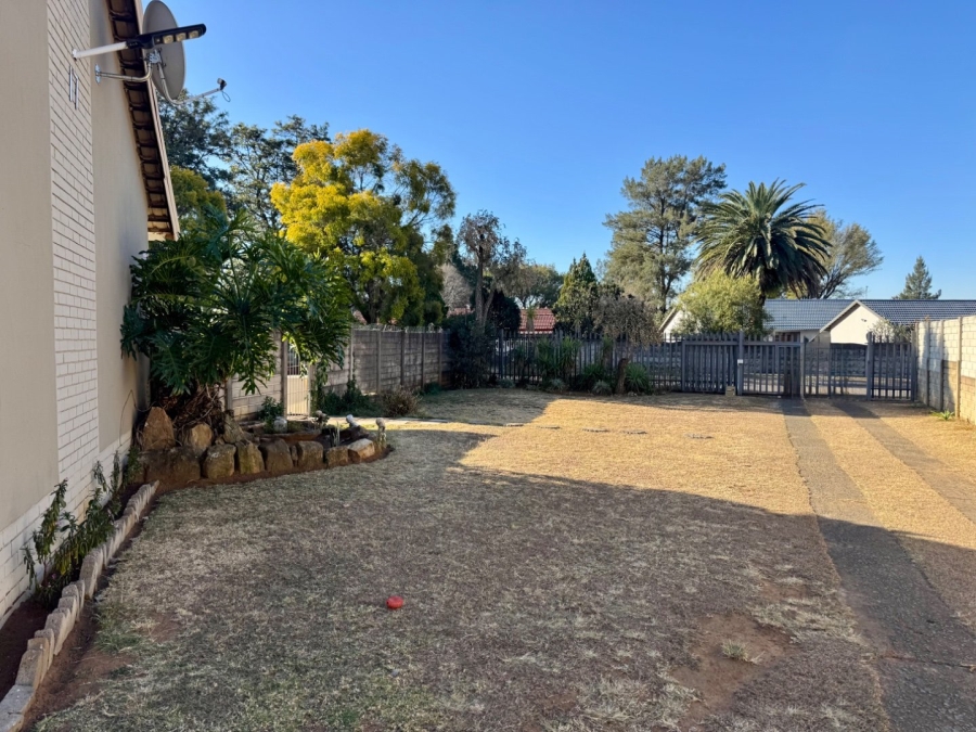 3 Bedroom Property for Sale in Amiel Park KwaZulu-Natal