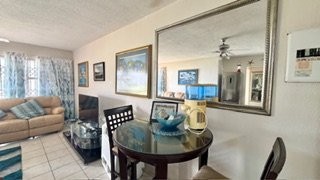 3 Bedroom Property for Sale in Uvongo KwaZulu-Natal