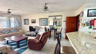 3 Bedroom Property for Sale in Uvongo KwaZulu-Natal