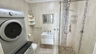 3 Bedroom Property for Sale in Uvongo KwaZulu-Natal