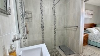 3 Bedroom Property for Sale in Uvongo KwaZulu-Natal