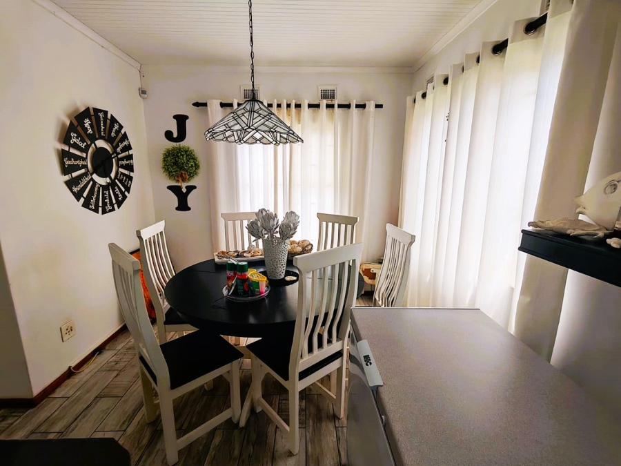 3 Bedroom Property for Sale in Woodgrange KwaZulu-Natal