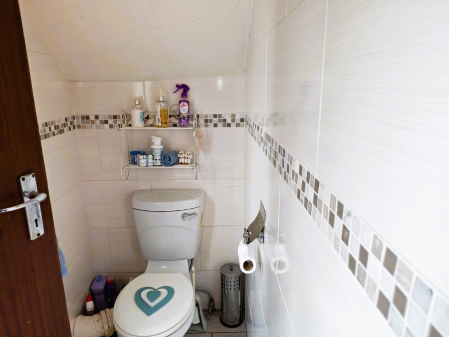 3 Bedroom Property for Sale in Woodgrange KwaZulu-Natal