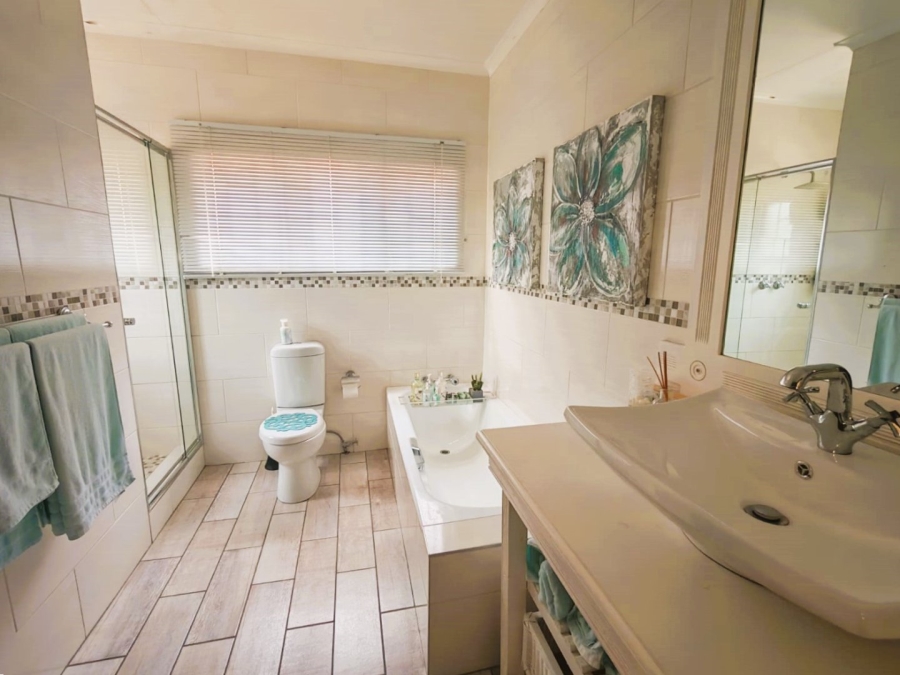 3 Bedroom Property for Sale in Woodgrange KwaZulu-Natal