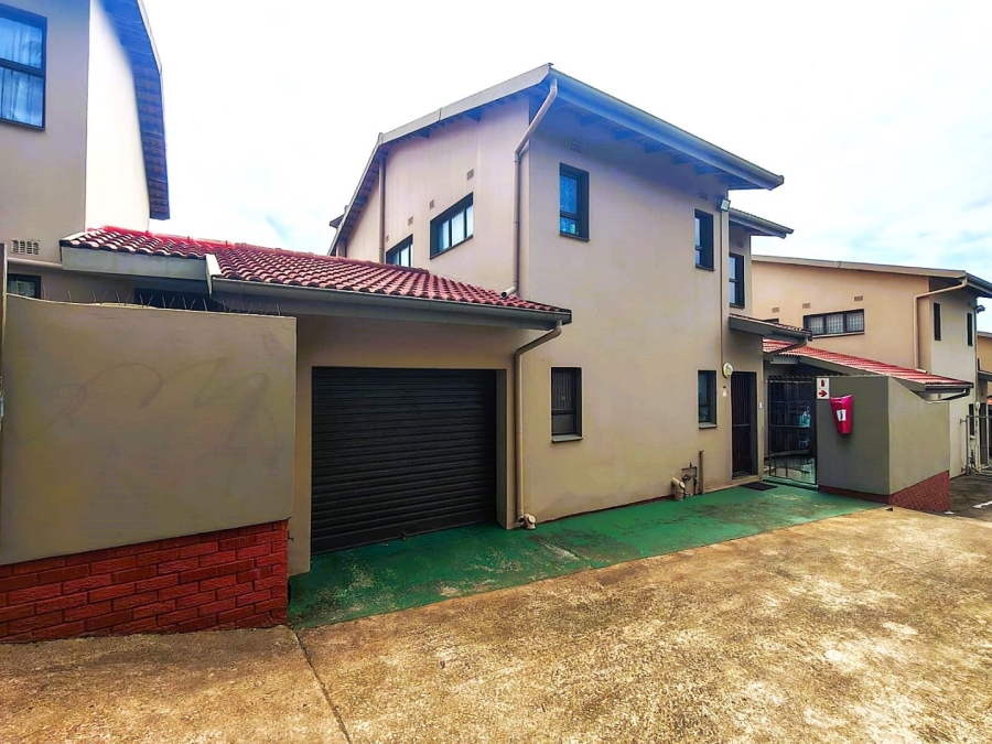 3 Bedroom Property for Sale in Woodgrange KwaZulu-Natal