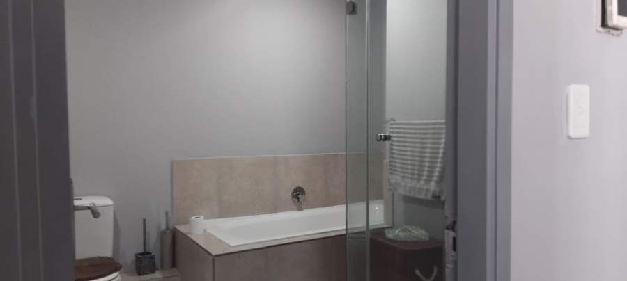 To Let 3 Bedroom Property for Rent in Point Waterfront KwaZulu-Natal