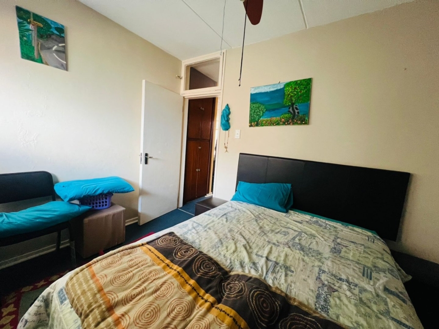 To Let 3 Bedroom Property for Rent in Point KwaZulu-Natal