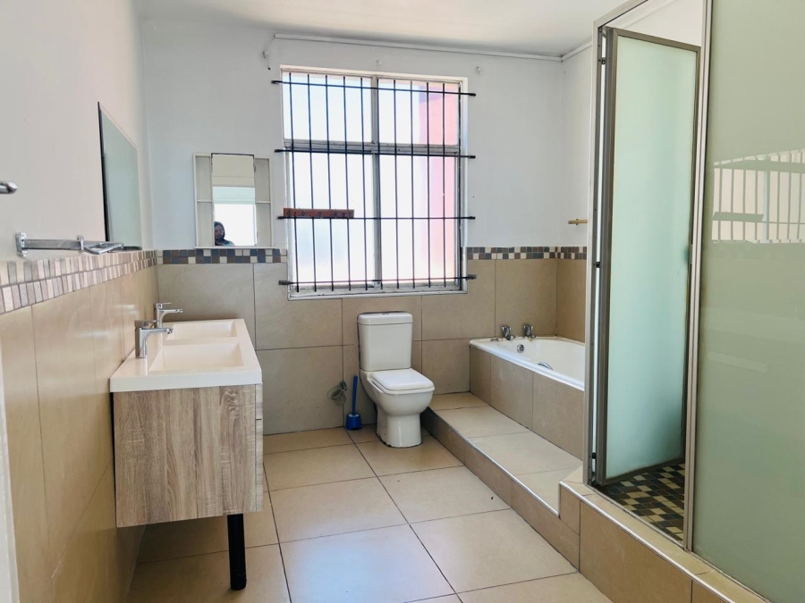 3 Bedroom Property for Sale in South Beach KwaZulu-Natal