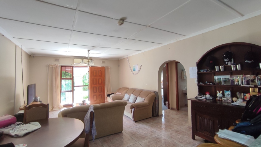 3 Bedroom Property for Sale in Grosvenor KwaZulu-Natal