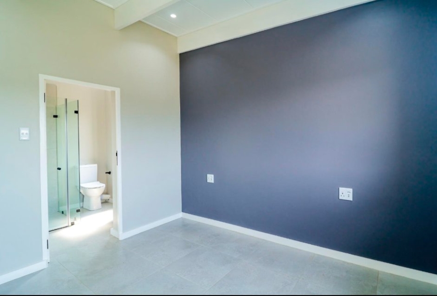 3 Bedroom Property for Sale in Leonard KwaZulu-Natal