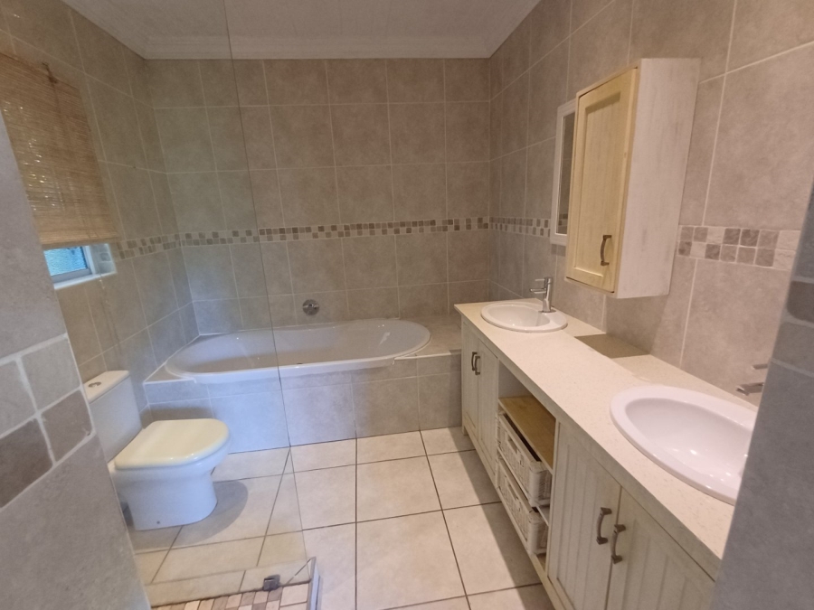 4 Bedroom Property for Sale in Southbroom KwaZulu-Natal