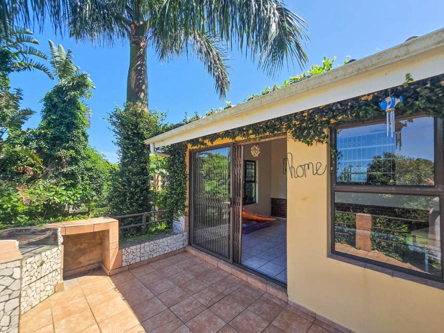 3 Bedroom Property for Sale in Sea Park KwaZulu-Natal