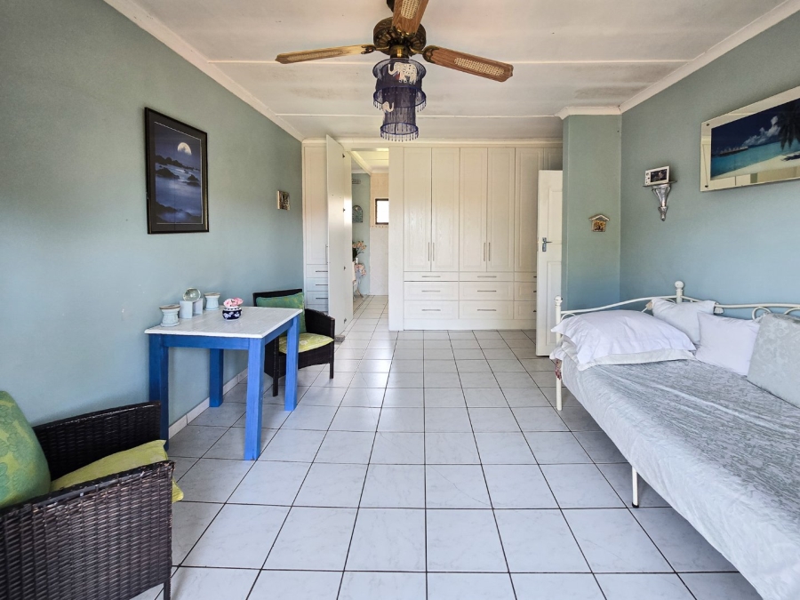 3 Bedroom Property for Sale in Sea Park KwaZulu-Natal