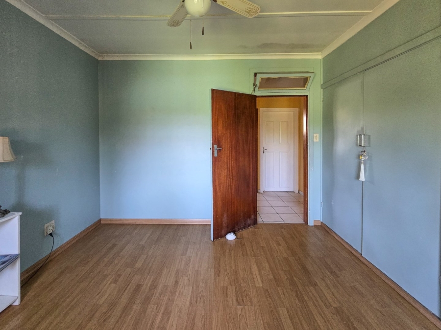 3 Bedroom Property for Sale in Sea Park KwaZulu-Natal