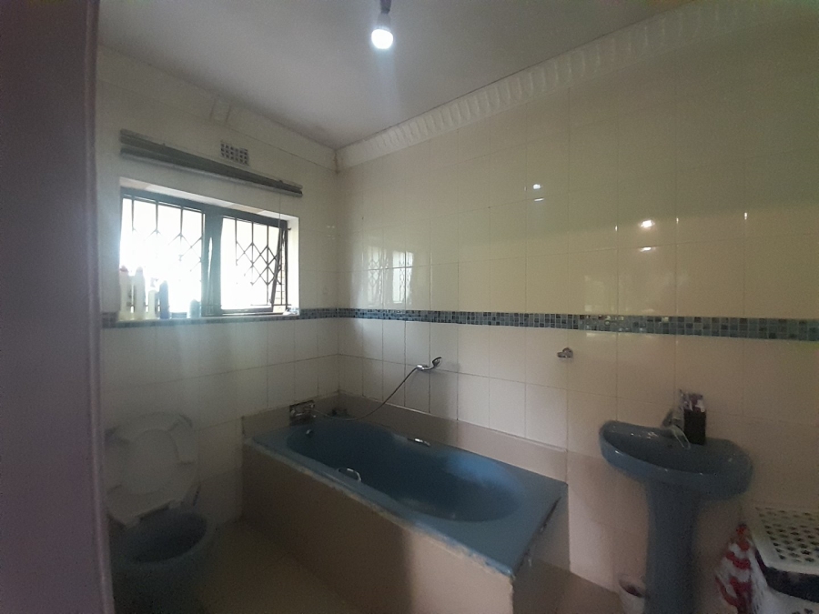 4 Bedroom Property for Sale in Camperdown KwaZulu-Natal