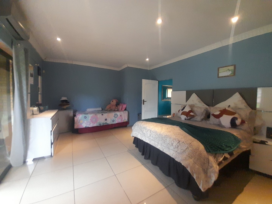 4 Bedroom Property for Sale in Camperdown KwaZulu-Natal