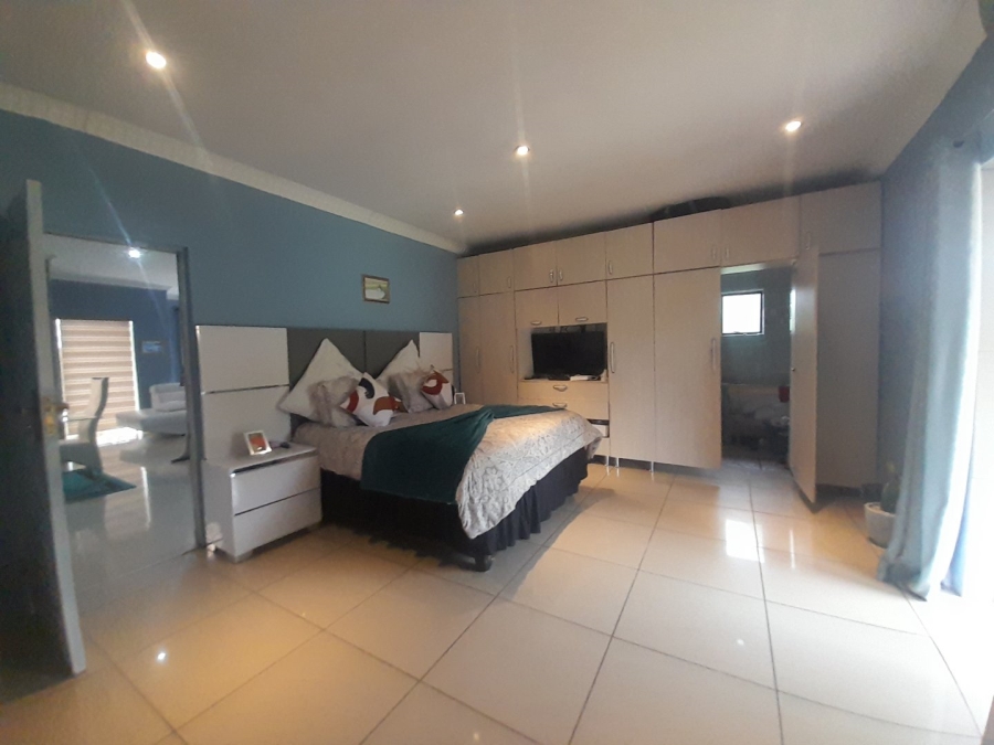 4 Bedroom Property for Sale in Camperdown KwaZulu-Natal